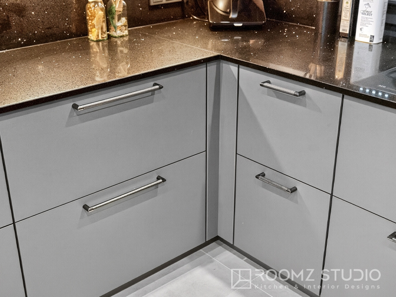 #22 SCHIEFERGRAU | MATT